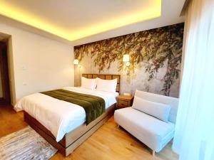 Photo de la galerie de l'établissement Pensiunea Leonida - RESORT LEONIDA, à Poiana Ţapului 77 autres photos