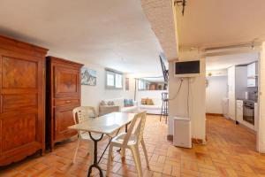 Køkken eller tekøkken på Villa Familidy