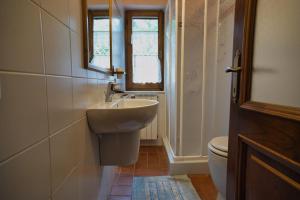 A bathroom at Agriturismo Biagiotti