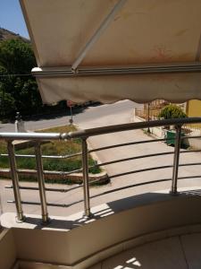 Balkón nebo terasa v ubytování Palataki Residence