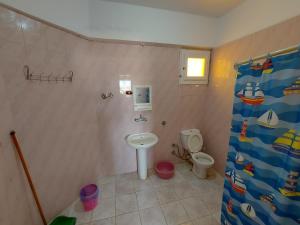 Koupelna v ubytování Anglo Chalets - Ageeba beach + 31 fotografií