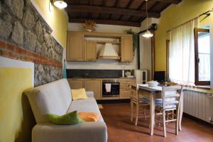 A kitchen or kitchenette at Agriturismo Biagiotti