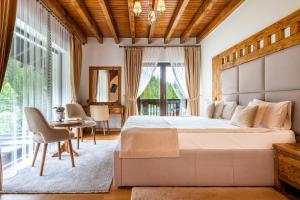 Casa Baciu Colacu的休息区