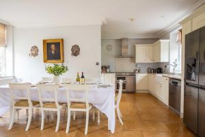 Køkken eller tekøkken på Newmarket Cottage