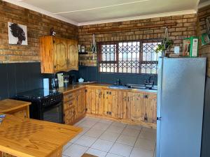 A kitchen or kitchenette at Check Point