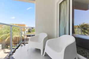 Balkón nebo terasa v ubytování Bocobay Las Islas Condos