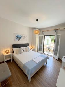 A bed or beds in a room at Katerina