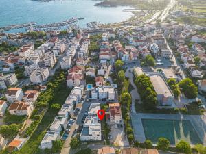 Výhľad na mesto Podstrana alebo výhľad na mesto priamo z apartmánu