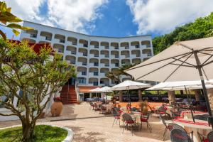 Clădirea în care este situat/ăhotelul