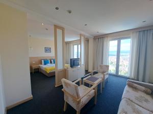 Una cama o camas en una habitación de Hotel Marica