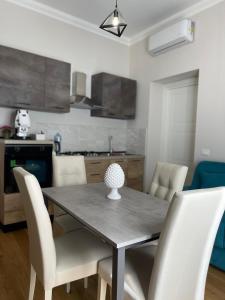 Kuchyňa alebo kuchynka v ubytovaní Luxury Apartament's Celso