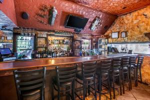 Ο χώρος του lounge ή του μπαρ στο Aiden by Best Western Sedona