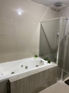 Koupelna v ubytování Moderna Casa con Jacuzzi Hidromasaje