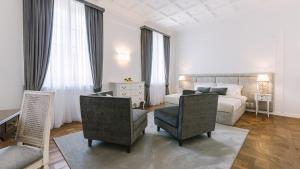 Galeriebild der Unterkunft VILLA LA PERLA BIANCA 10, Emma Villas in Empoli + 35 Fotos