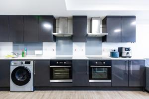 シェフィールドにあるNew Era Living - Private Rooms next to Bramall Laneのギャラリーの写真 +20枚の写真