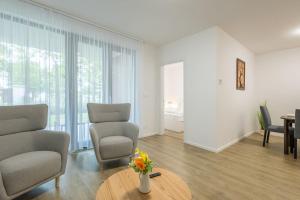 Posedenie v ubytovaní Haven Apartman Zamárdi By BLTN