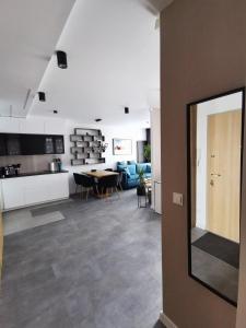 Kuchyňa alebo kuchynka v ubytovaní Smart Apartament Grunwaldzka 240