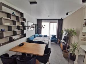 Posedenie v ubytovaní Smart Apartament Grunwaldzka 240