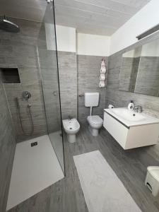 Koupelna v ubytování Casa del Quai + 15 fotografií