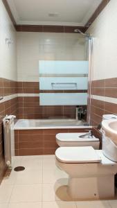 Ένα μπάνιο στο FOZLIDAYS! Apartamento, parking & relax