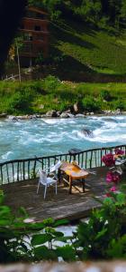 Gallery image of Yaşam Bungalows Otel in Çamlıhemşin