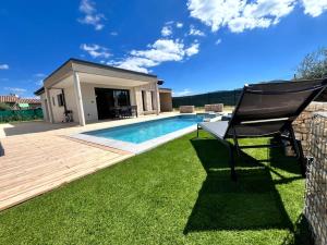 Gallery image of Villa L'Olivier in Vallon-Pont-dʼArc