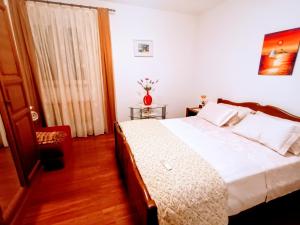 Katil atau katil-katil dalam bilik di Apartman Fanita