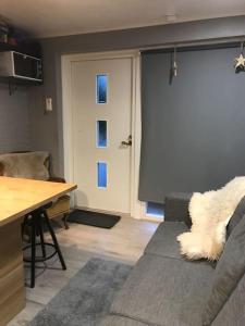 Et opholdsområde på Tunnelmallinen ja kompakti kaksio