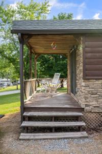 Κήπος έξω από το Deluxe Cabin6 Within Campground +22 φωτογραφίες