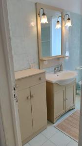 Koupelna v ubytování Casa Indipendente nel Cuore della Costa Smeralda Comfort per Famiglie e Gruppi