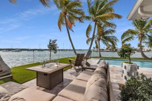 Gallery image of Sandbox in Marathon