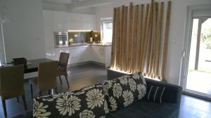 Ảnh trong thư viện ảnh của Luxury villa with pool ở Siófok +26 ảnh