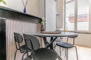 Fotografie z fotogalerie ubytování Spacious Shared 5BR Apt in the Heart of Gent v Gentu