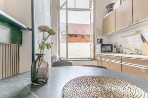 Kuchyň nebo kuchyňský kout v ubytování Spacious Shared 5BR Apt in the Heart of Gent