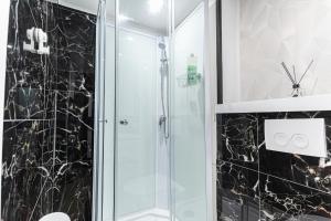 Koupelna v ubytování Spacious Shared 5BR Apt in the Heart of Gent