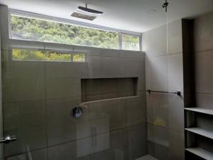 Koupelna v ubytování Mirador samsara Suite Luxury piso completo