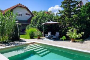 Bazén v ubytování Casa Lavanda nebo v jeho okolí