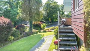 Zahrada ubytování Ta Mill Cottages & Lodges - Meadowview Chalet 1