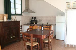 Kuchyň nebo kuchyňský kout v ubytování Agriturismo Gli Archi