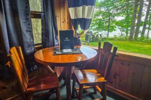 Fotografie z fotogalerie ubytování Smith Family Cottages- Cottage #1 v destinaci Indian River