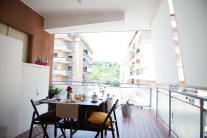 Un balcón o terraza en Authentic Sweet Home