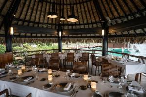 Restoran ili drugo mesto za obedovanje u objektu InterContinental Tahiti Resort & Spa by IHG