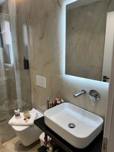 Koupelna v ubytování Suites by Era