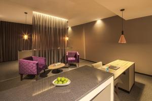 Posezení v ubytování Kharma Suites