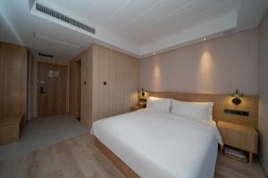Foto dalla galleria di Westlake Art Hotel -Xiasha University Town Branch a Hangzhou