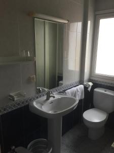 Kúpeľňa v ubytovaní Hostal Restaurant Jose Luis