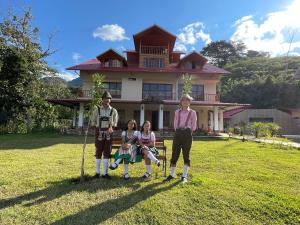 En have udenfor MONTEVERDIA - Hotel & Resort