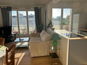 Photo de la galerie de l'établissement Appartement Refait à Neuf 3 lits deux chambres parking, à Boulogne-Billancourt