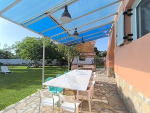 Zahrada ubytování Corfiota Sourina