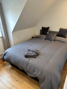Imagen de la galería de Luxury Penthouse Appartment, en Cobham